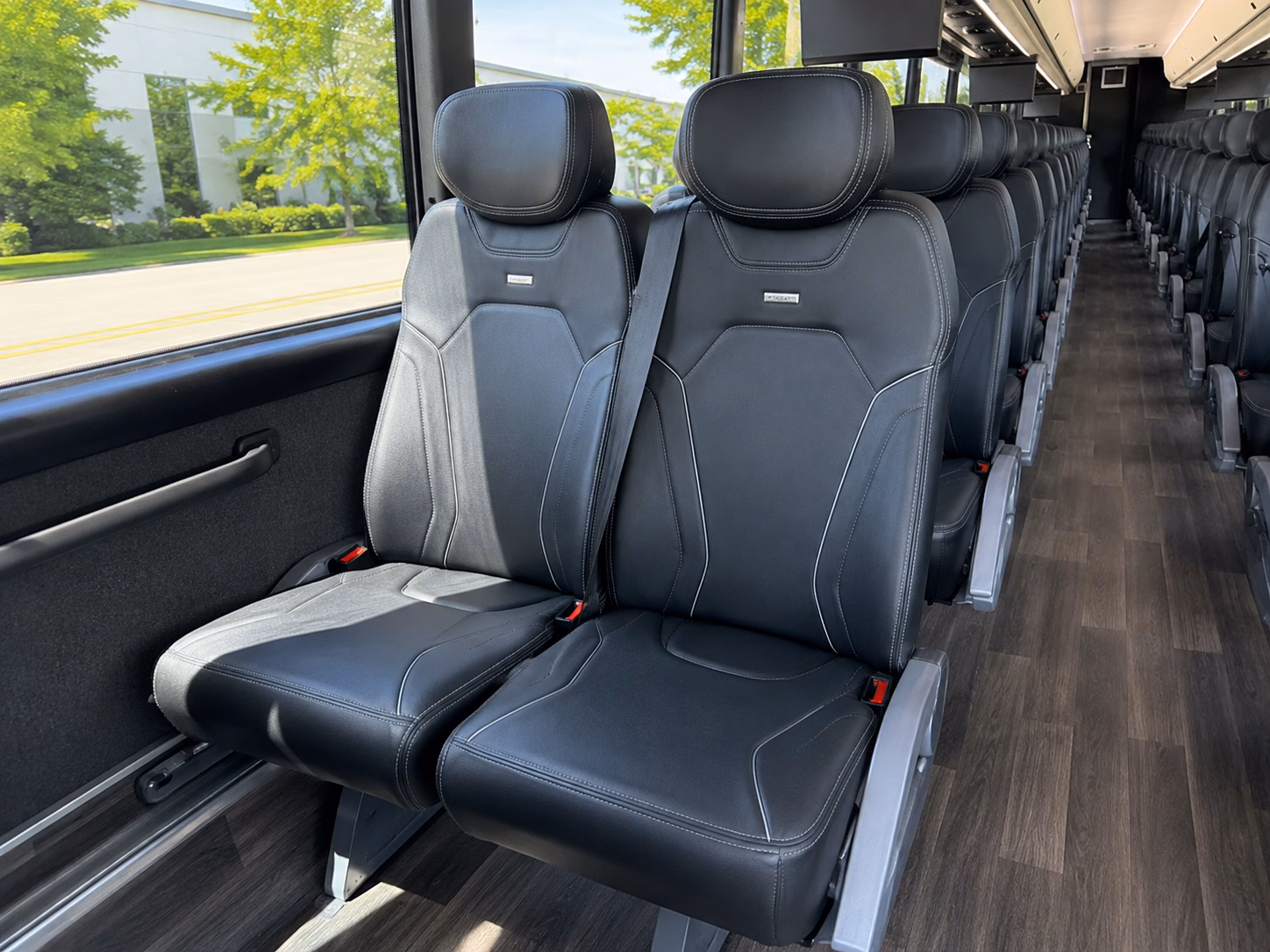 college tour charter buses to cal state la rio hondo college and beyond