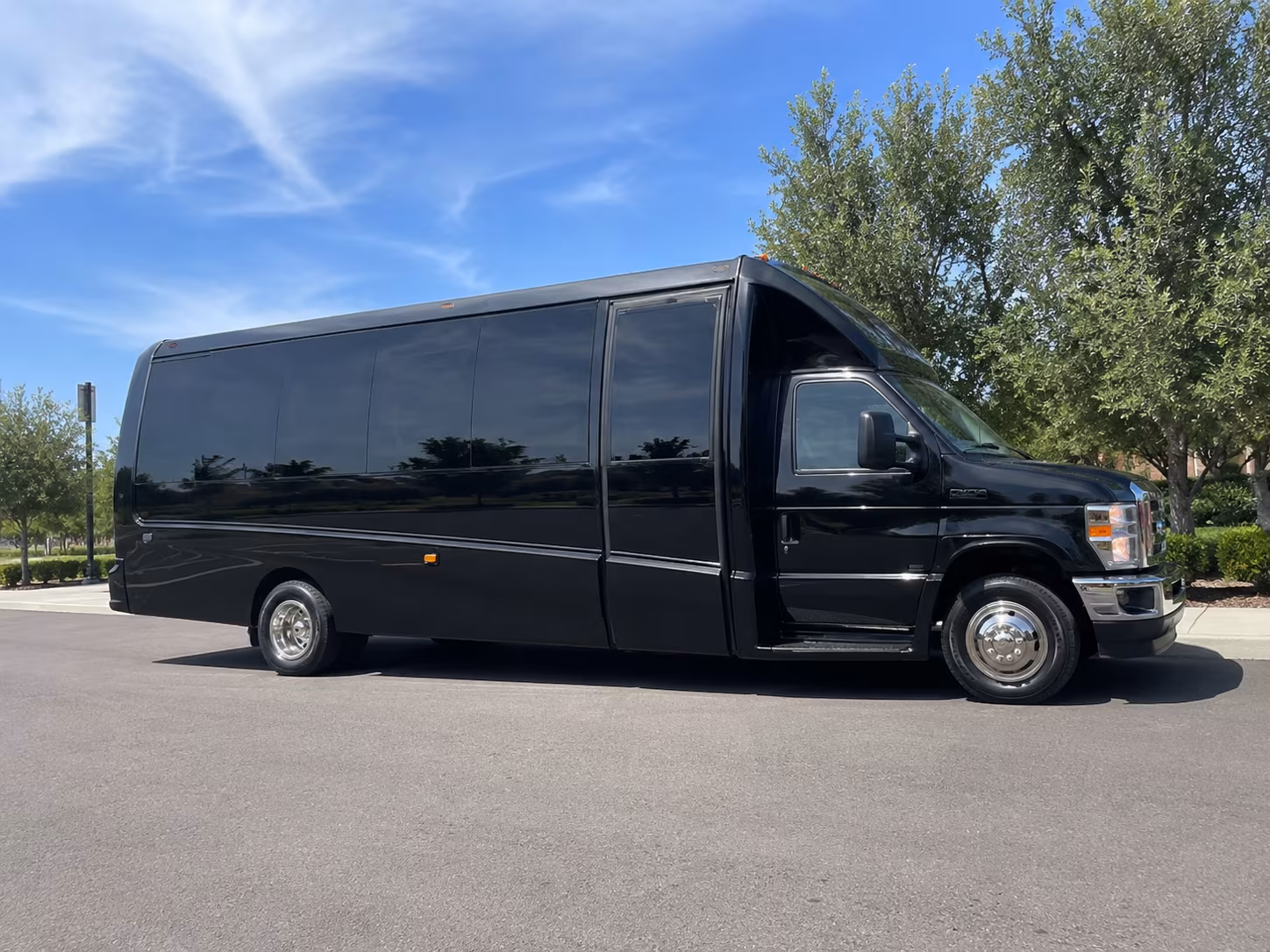 rent a field trip bus to el monte museums and science centers